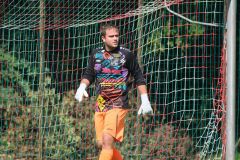 DSCF0108-Frederik-Freddy-Meier-hielt-mit-Glanzparaden-den-SC-Auetal-im-Spiel