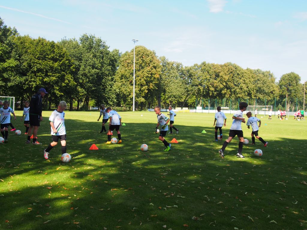 15Fussbalschule2